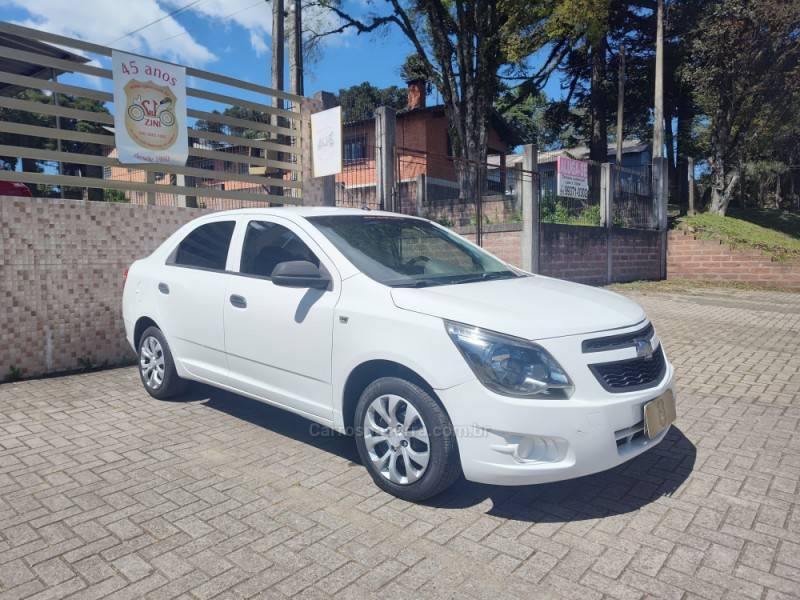 CHEVROLET - COBALT - 2011/2012 - Branca - R$ 33.900,00