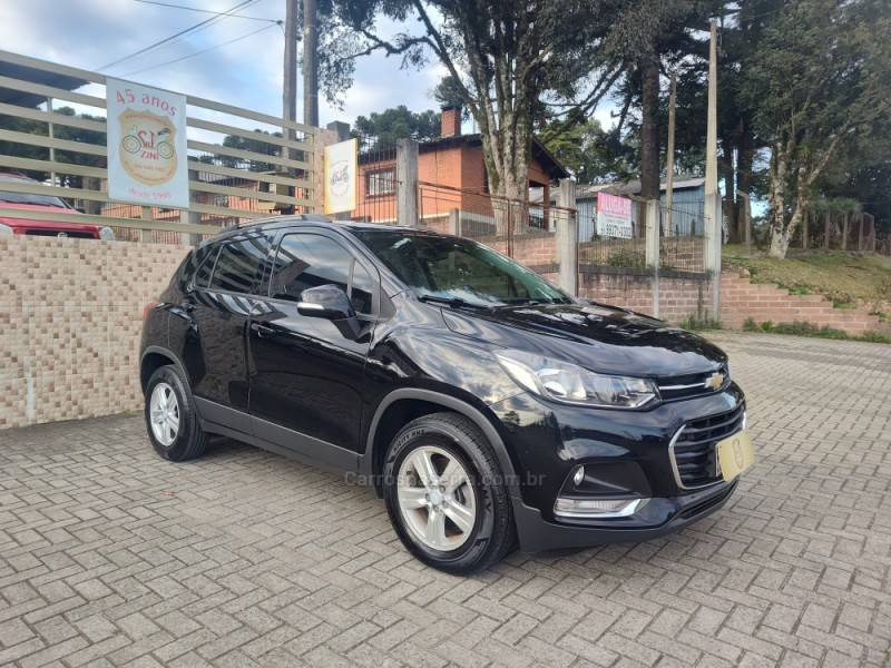 CHEVROLET - TRACKER - 2019/2019 - Preta - R$ 82.900,00