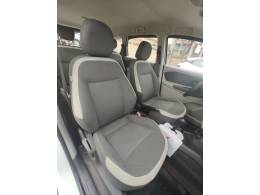 CHEVROLET - SPIN - 2012/2013 - Branca - R$ 42.900,00