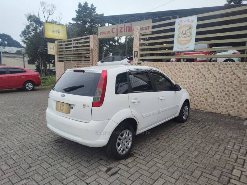 FORD - FIESTA - 2013/2013 - Branca - R$ 31.900,00