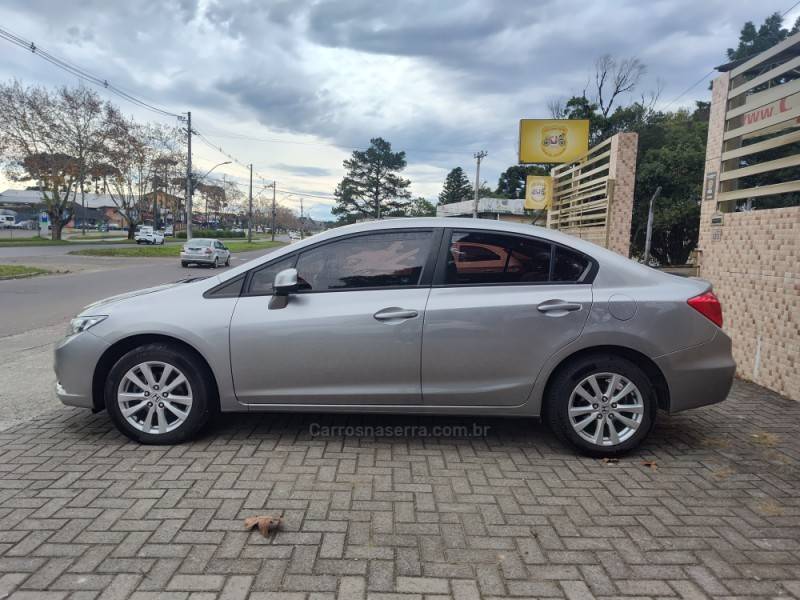 HONDA - CIVIC - 2012/2013 - Cinza - R$ 66.900,00