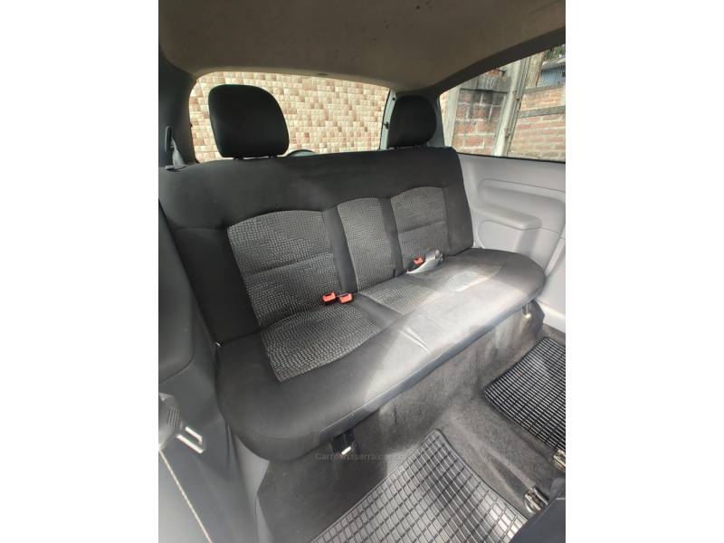 RENAULT - CLIO - 2012/2012 - Branca - R$ 17.900,00