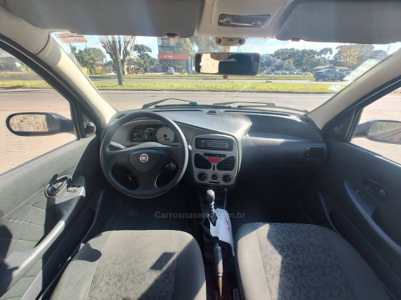 FIAT - PALIO - 2009/2010 - Preta - R$ 26.900,00