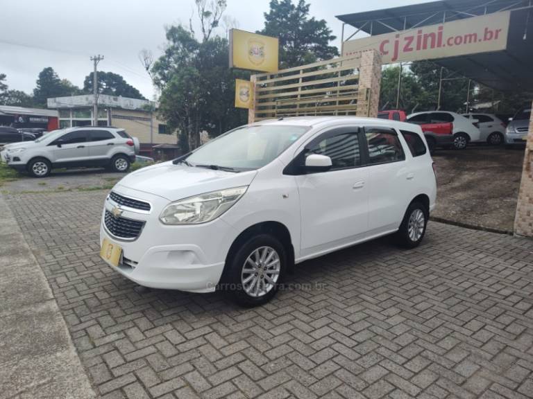 CHEVROLET - SPIN - 2012/2013 - Branca - R$ 42.900,00