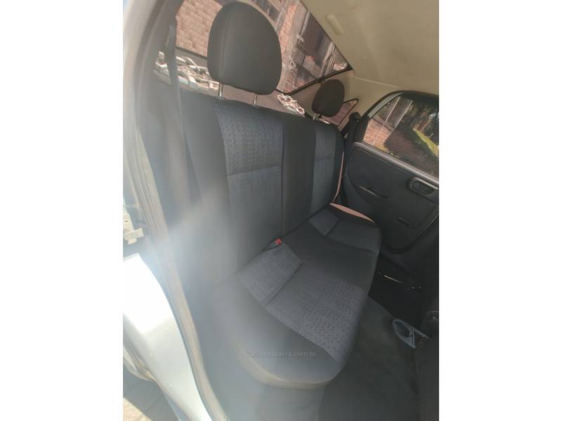 CHEVROLET - CORSA - 2008/2008 - Prata - R$ 19.900,00