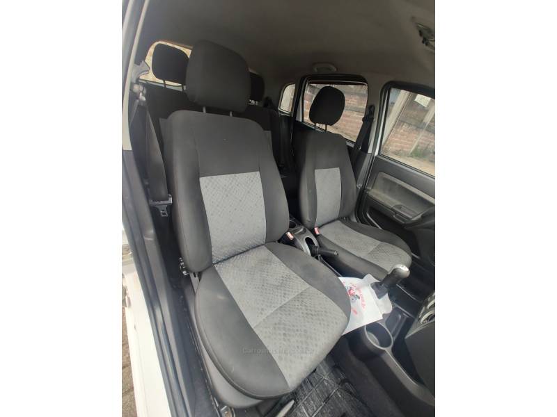 FORD - FIESTA - 2013/2013 - Branca - R$ 31.900,00