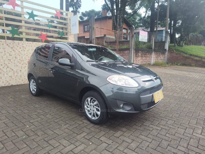 FIAT - PALIO - 2012/2012 - Cinza - R$ 33.900,00