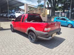 FIAT - STRADA - 2010/2011 - Vermelha - R$ 38.900,00