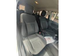 FORD - FIESTA - 2016/2017 - Branca - R$ 47.900,00