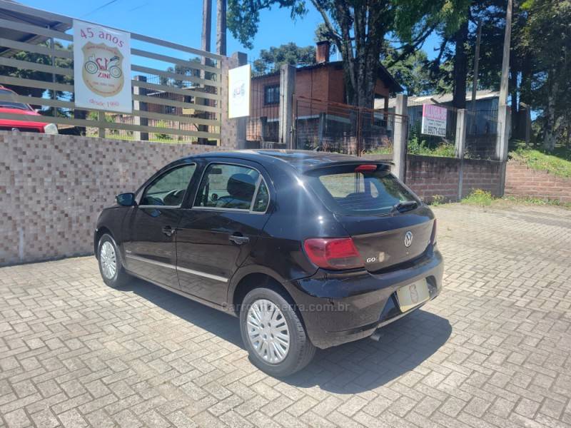 VOLKSWAGEN - GOL - 2010/2011 - Preta - R$ 29.900,00