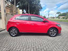 CHEVROLET - ONIX - 2015/2016 - Vermelha - R$ 56.900,00