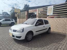 RENAULT - CLIO - 2012/2012 - Branca - R$ 17.900,00
