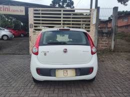 FIAT - PALIO - 2014/2015 - Branca - R$ 39.900,00