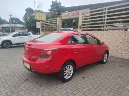 CHEVROLET - PRISMA - 2015/2016 - Vermelha - R$ 54.900,00