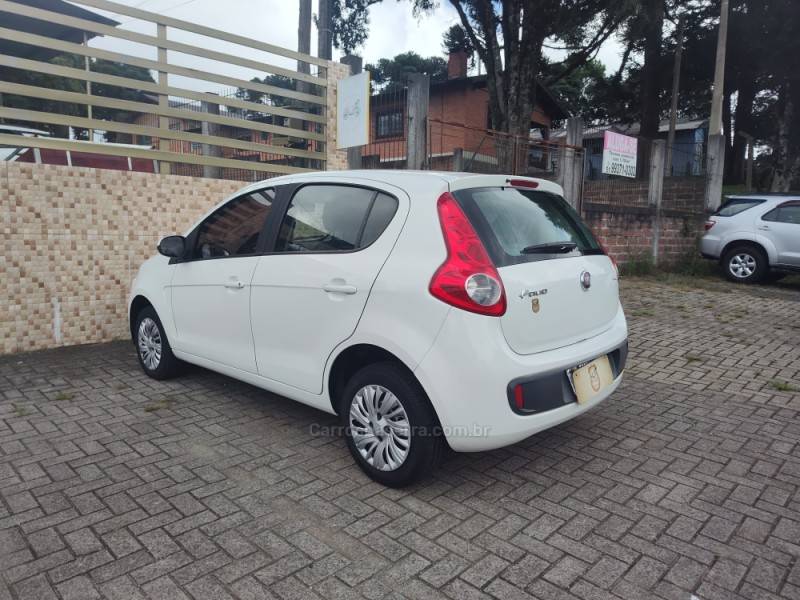 FIAT - PALIO - 2014/2015 - Branca - R$ 39.900,00