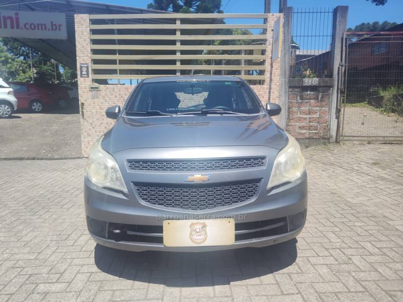 CHEVROLET - AGILE - 2010/2011 - Cinza - R$ 29.900,00