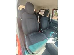 FIAT - ARGO - 2017/2018 - Vermelha - R$ 53.900,00