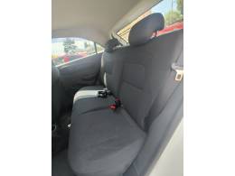 CHEVROLET - ONIX - 2018/2018 - Branca - R$ 46.900,00