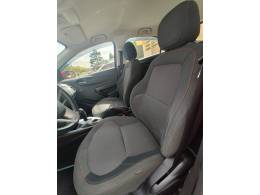 CHEVROLET - ONIX - 2015/2016 - Vermelha - R$ 56.900,00