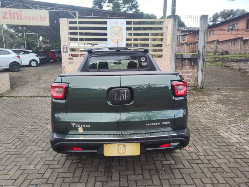 FIAT - TORO - 2017/2017 - Verde - R$ 84.900,00