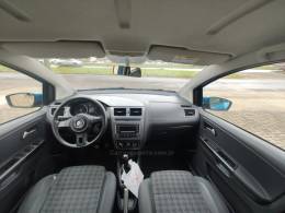 VOLKSWAGEN - FOX - 2014/2015 - Azul - R$ 45.900,00