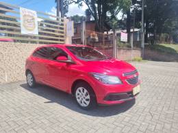 CHEVROLET - ONIX - 2014/2015 - Vermelha - R$ 47.900,00