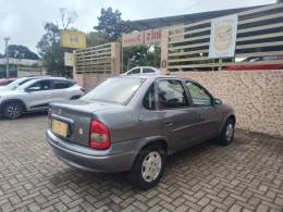 CHEVROLET - CORSA - 2001/2001 - Cinza - R$ 13.500,00