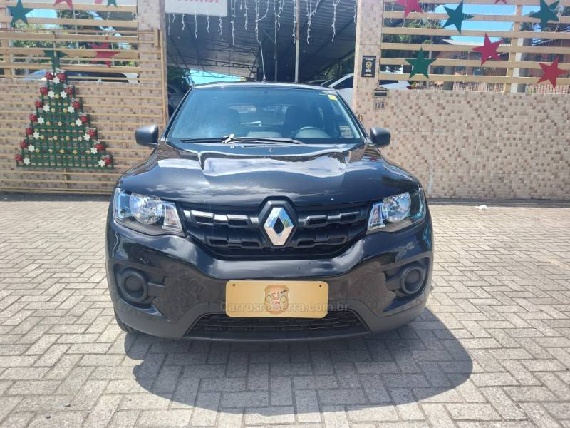 RENAULT - KWID - 2017/2018 - Preta - R$ 39.900,00