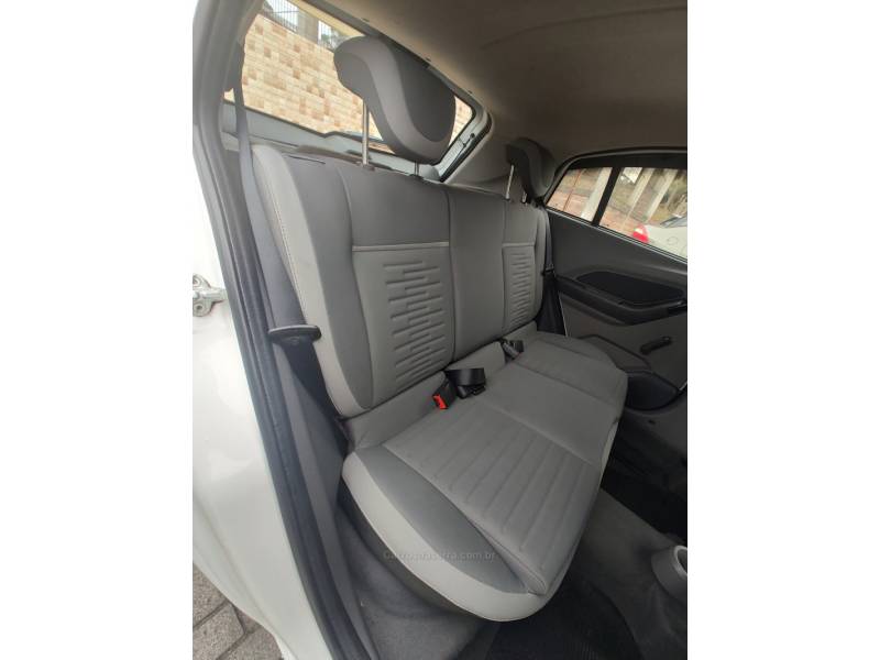 CHEVROLET - AGILE - 2010/2011 - Branca - R$ 28.900,00