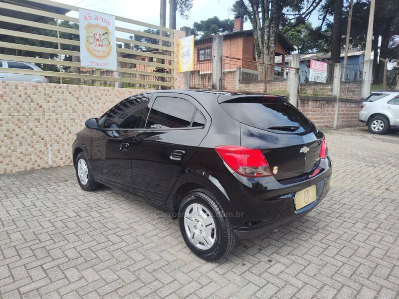 CHEVROLET - ONIX - 2012/2013 - Preta - R$ 39.900,00