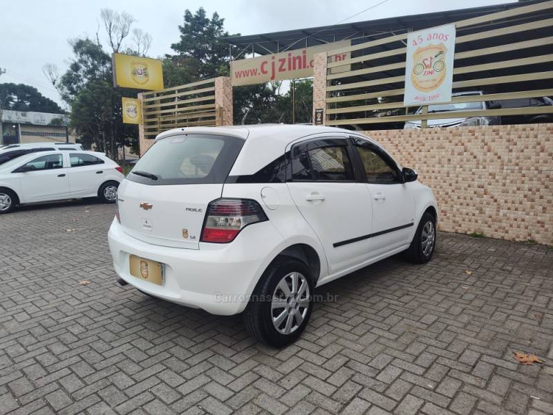 CHEVROLET - AGILE - 2010/2011 - Branca - R$ 28.900,00