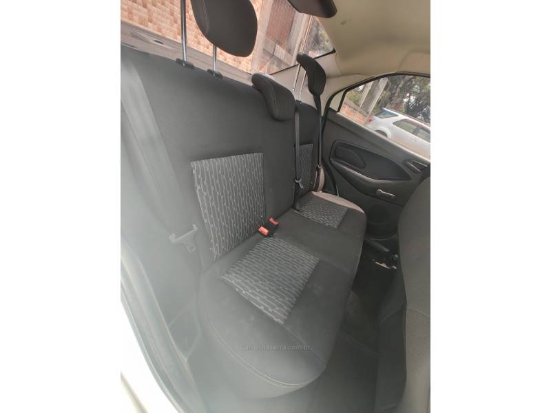 FORD - KA + - 2018/2018 - Branca - R$ 43.900,00