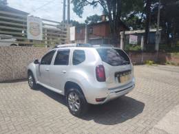 RENAULT - DUSTER - 2015/2016 - Prata - R$ 59.900,00