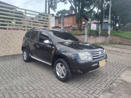 RENAULT - DUSTER - 2013/2014 - Preta - R$ 51.900,00