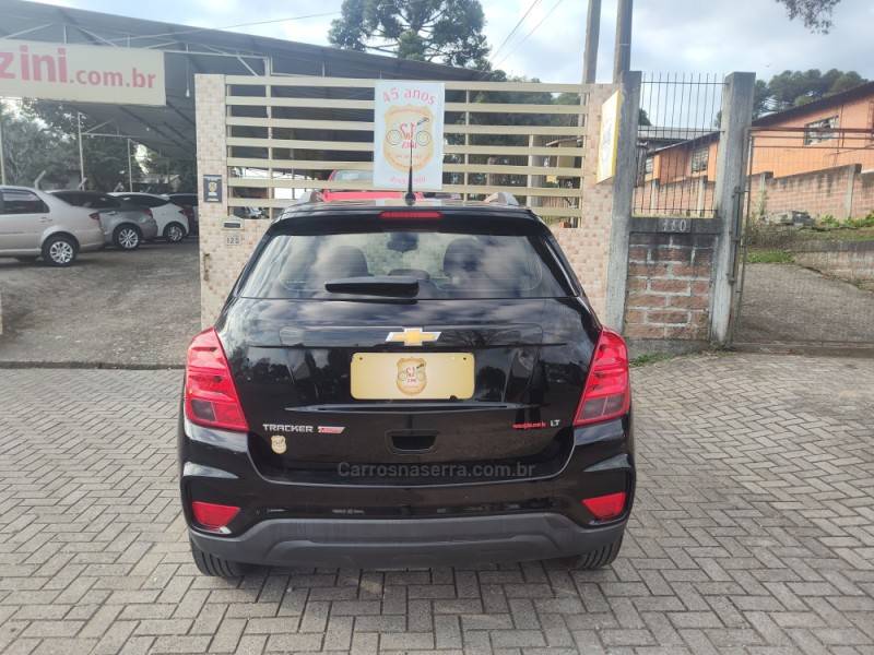 CHEVROLET - TRACKER - 2019/2019 - Preta - R$ 82.900,00