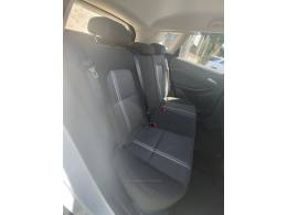 CHEVROLET - TRACKER - 2023/2024 - Branca - R$ 105.900,00