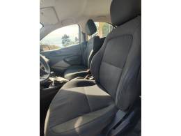 CHEVROLET - ONIX - 2018/2018 - Branca - R$ 46.900,00
