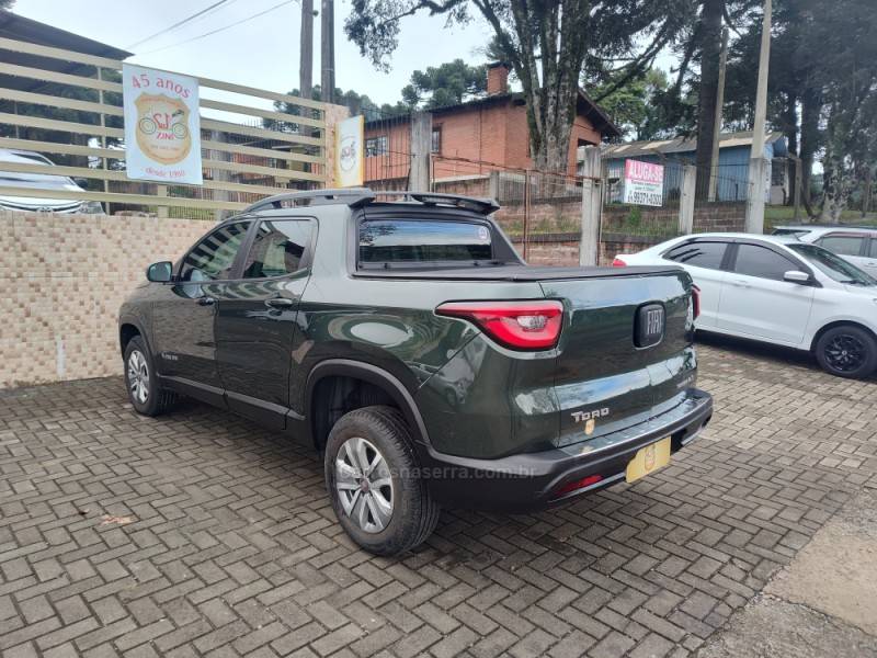 FIAT - TORO - 2017/2017 - Verde - R$ 84.900,00