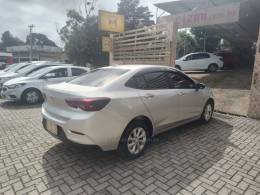 CHEVROLET - ONIX - 2020/2021 - Prata - R$ 59.900,00