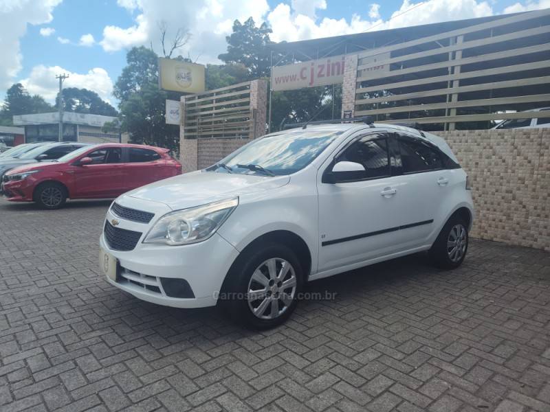 CHEVROLET - AGILE - 2010/2011 - Branca - R$ 32.900,00