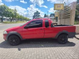 FIAT - STRADA - 2010/2011 - Vermelha - R$ 38.900,00