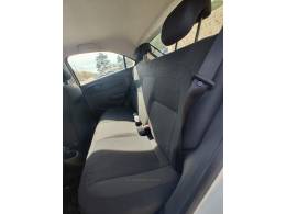 CHEVROLET - ONIX - 2018/2018 - Branca - R$ 46.900,00